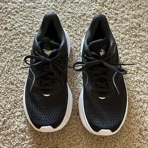 SAUCONY (new) running shoes!